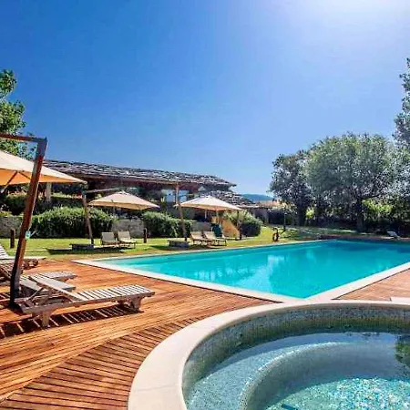 Colours And Scents From Tuscany Await You In This Wonderful